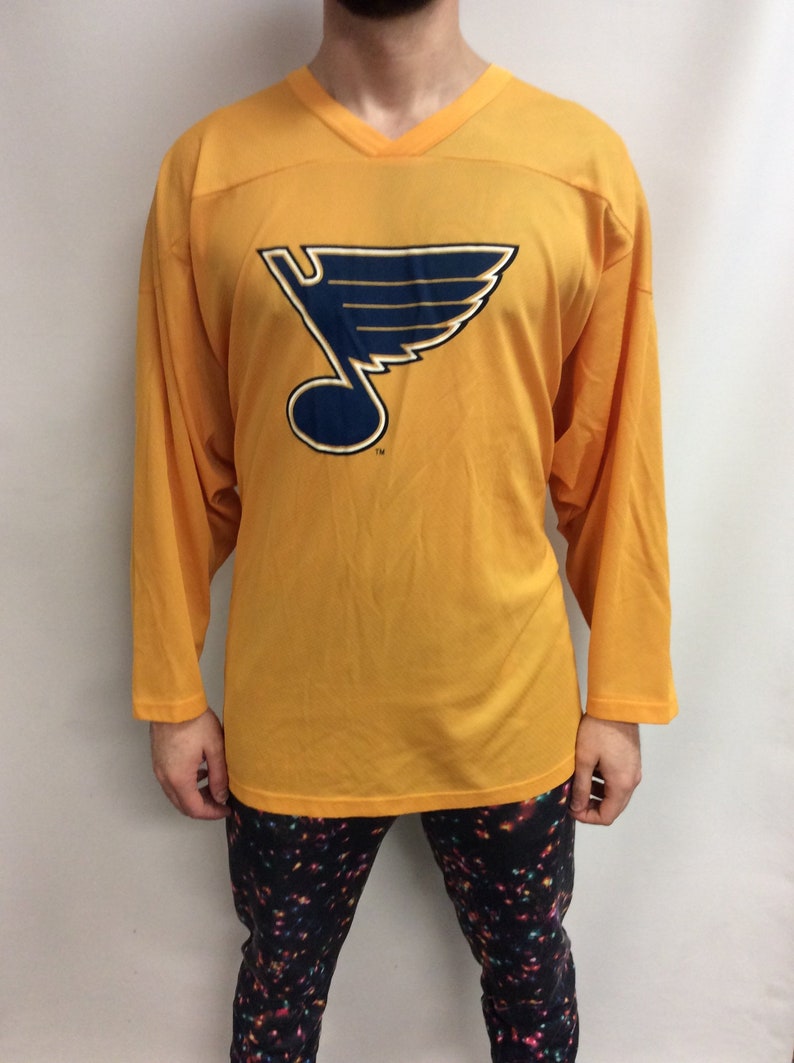 st louis blues yellow jersey