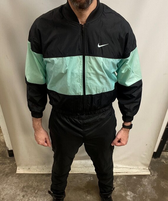 購入できます NIKE vintage90's Nylon Jackets 銀タグ