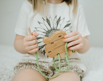 Wooden Acorn Lacing Card, Toddler Gift, Fine Motor Activity