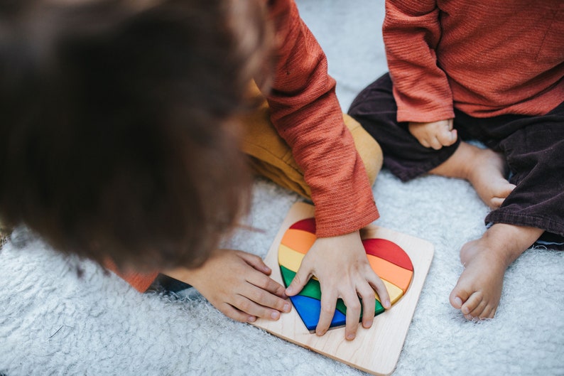 Rainbow Heart Puzzle, Wooden Puzzle, Gift for Kids, Montessori Material, Waldorf Toys, Wood Toys, Fine Motor Skills image 5