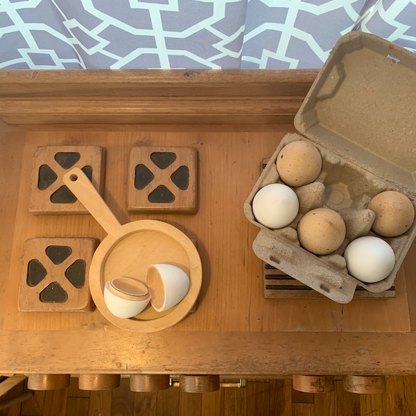 Wooden Eggs, Play Kitchen Food, Hollow Eggs, Wood Toys, Fillable Eggs, Wood Play Kitchen Toys, Spring Decor, Easter Eggs