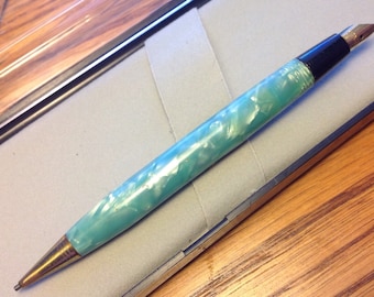 Vintage Arnold fountain pen mechanical pencil combination