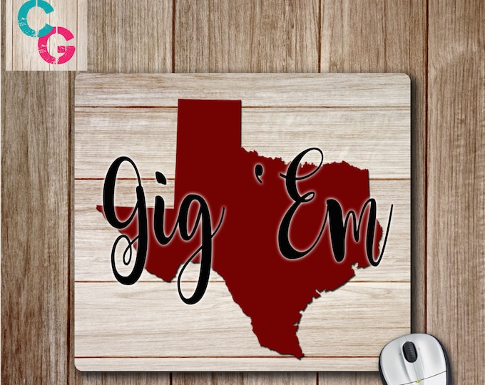 Texas Aggies Mouse pad on Plank Background, Gig Em Mouse pad, Cute Mouse Pad, Cute Desk Accessory, Aggie Mom