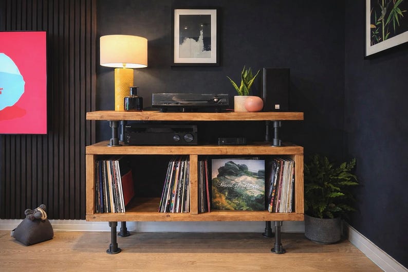 Industrial Record Player Stand: Rustic Reclaimed Wood Vinyl Storage afbeelding 1