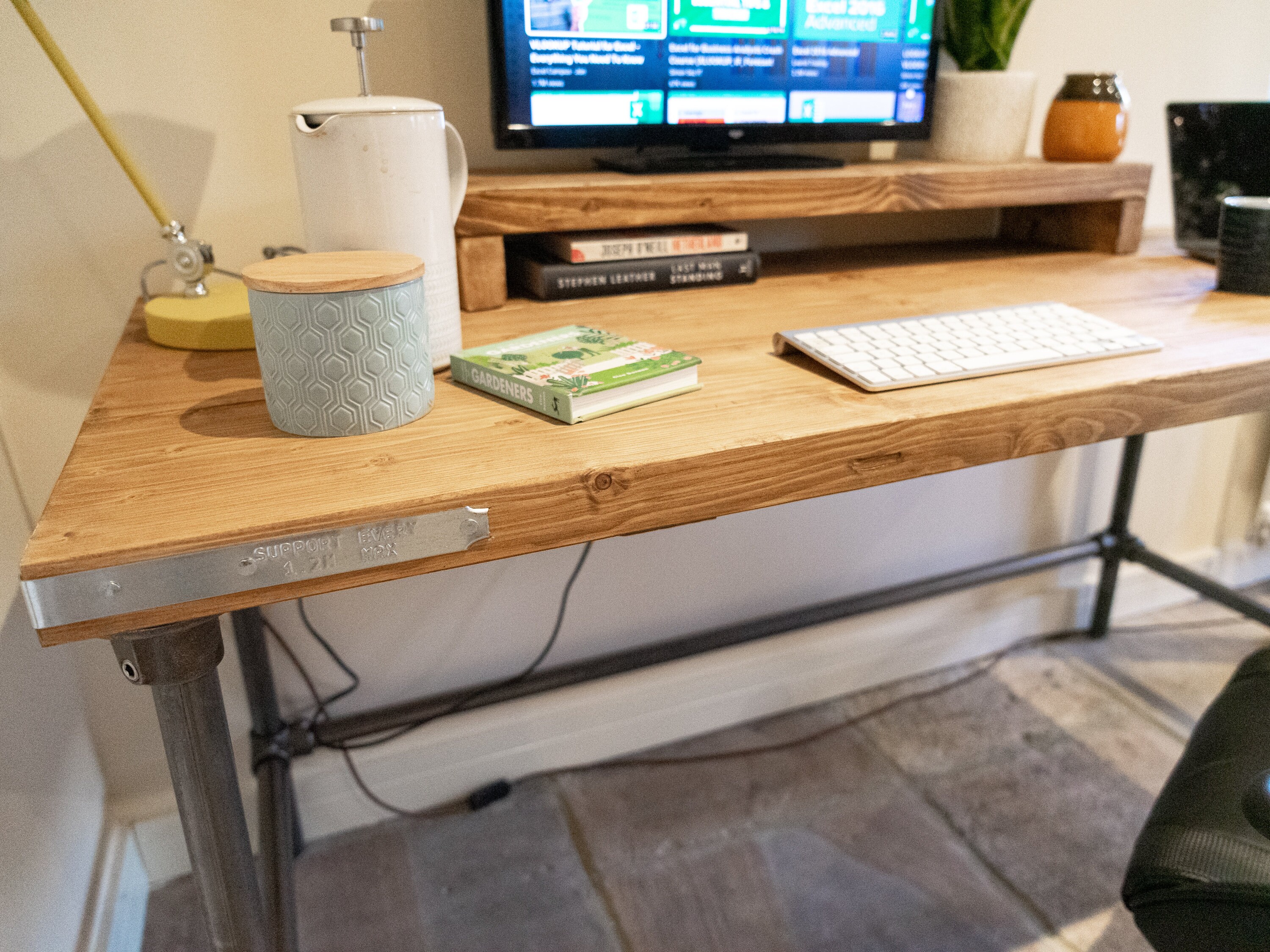 Scaffold Desk Riser Rustic Scaffold Board Desk & Monitor Riser Shelf on Steel Tube Legs ...