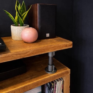 Industrial Record Player Stand: Rustic Reclaimed Wood Vinyl Storage afbeelding 10