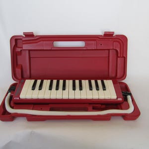 Vintage Hohner Student 26 Red Melodica - German Musical Instrument