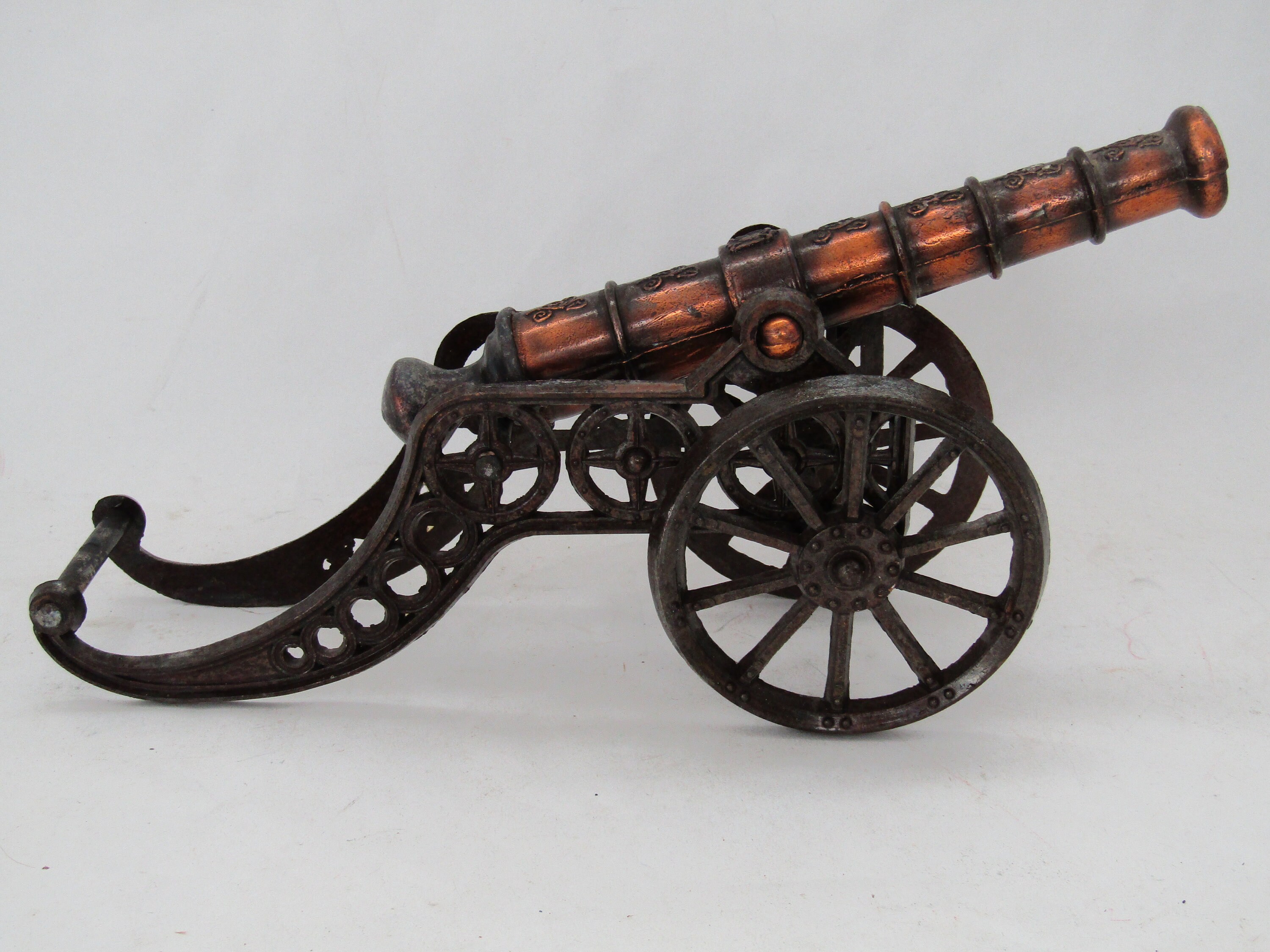 Large vintage cast iron cannon hotsell