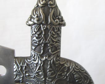 Replica di un'ascia da battaglia tedesca del XVI secolo (finitura nichelata), prodotta da Raven's Peak.