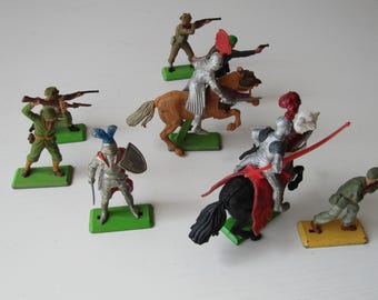 Vintage Britains Toy Soldiers: English Paratroopers, WW II Set