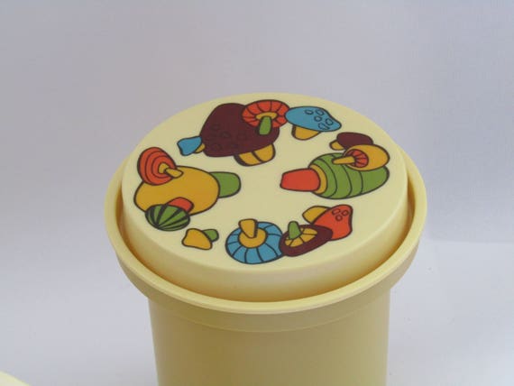 ヴィンテージ80年代プラスチックキッチンキャニスターセット：花飾り