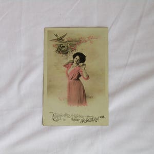 1920er Jahre farbige französische Antike "Wie gut ist, ein kleines Nest" Postkarte, Französisch Vintage Postkarte, antike Postkarte, Familie Postkarte zu haben