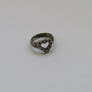 vintage silver heart ring - silver haert ring - vintage ring - silver ring - inspiring ring - 80s ring - ring shaped heart - for women