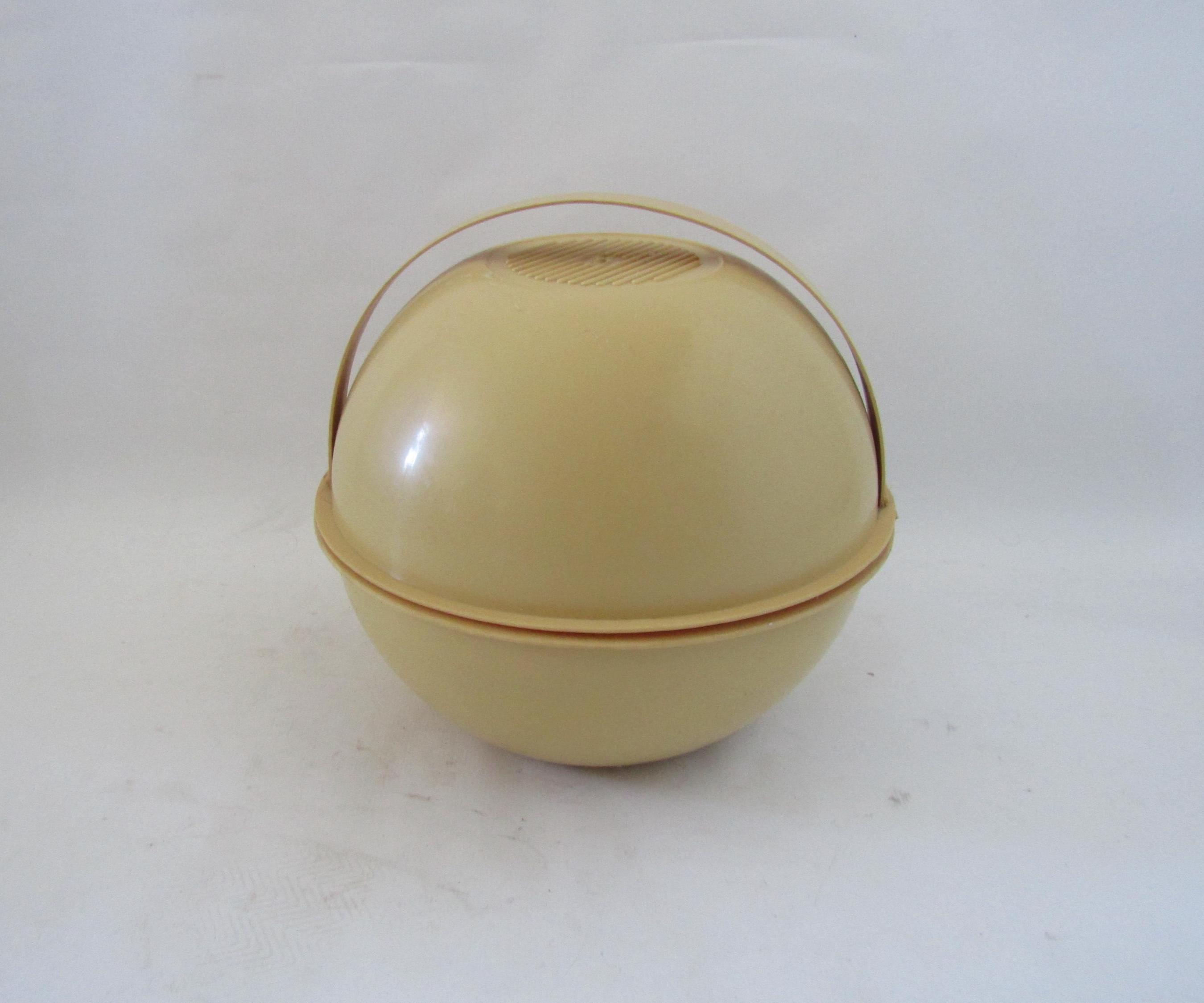 Rare table d'appoint des années 1970 au design Space Age avec plateau en verre fumé par OPAL