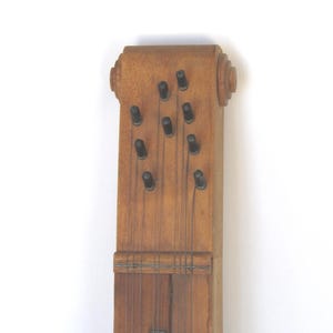 Antieke Franse accordeonciter - Zeldzame 15-snarige getrapte citer, volksmuziekinstrument