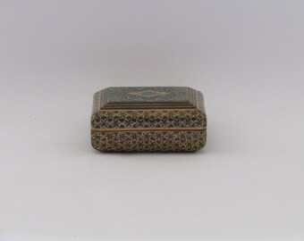 Beautiful Asian wooden box - Vintage box - Vintage ring box - box gift - ring box vintage - Asian box - Middle Eastern Trinket box