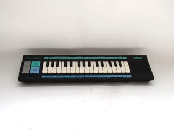Vintage Yamaha Portasound PS-400 With Case and Manual - Etsy