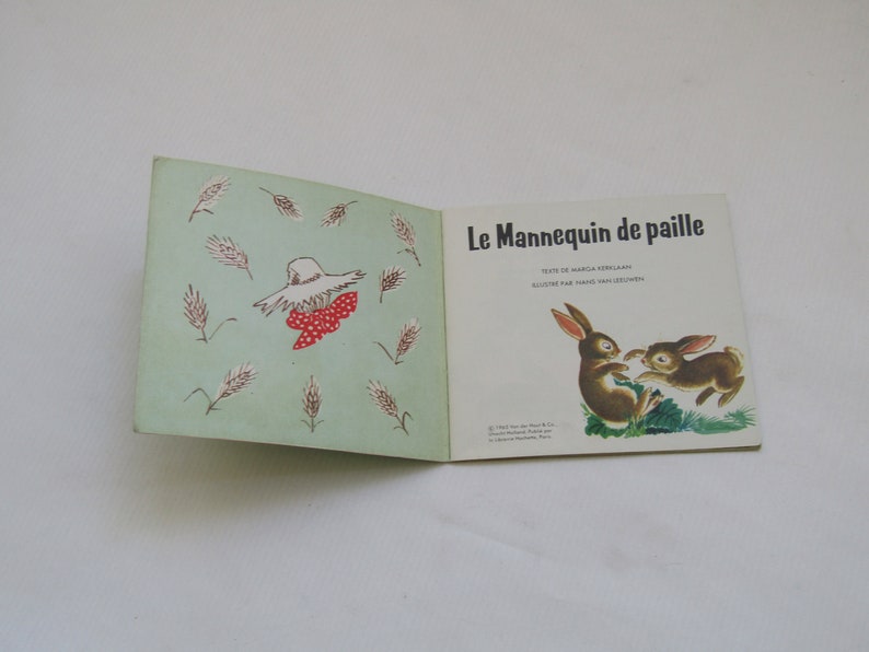 vintage French children's book Le mannequin de paille, French kid's book, French children's small book, kids book collectors, for gift image 2