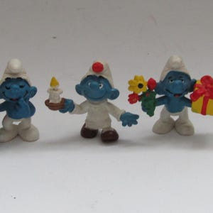 Vintage Papa Smurf With Lab Tubes/potions ..peyo