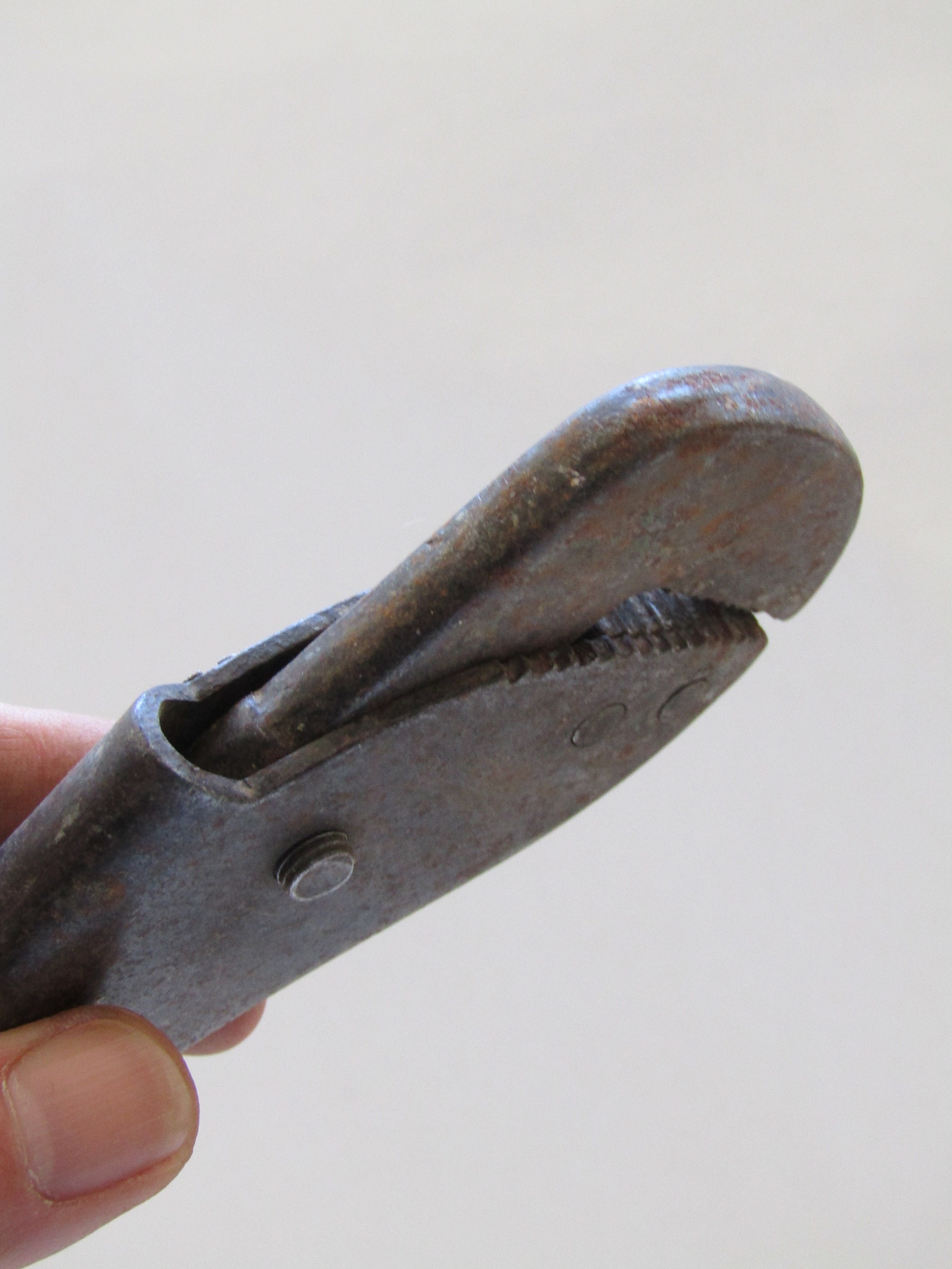 Lot De 2 Anciennes Pinces De Précision – Outils Insolites Et Vintage, Sans Marque