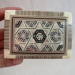 Middle Eastern jewelry Box Handmade Marquetry Box, middle eastern Wooden Box, Vintage Ring Box, Vintage wooden box, Exotic box, Gift for her