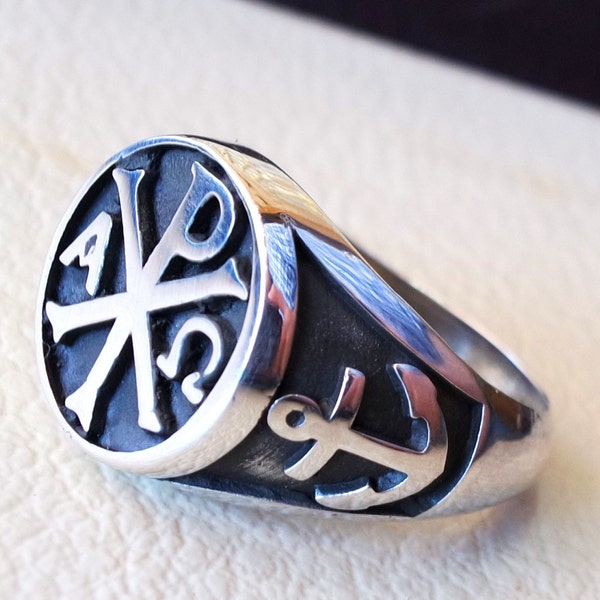 Chi Rho ancoraggio sui lati Croce Cristo cristiano simbolo argento 925 pesante uomo anello gioielli spedizione veloce rotondo forma tutte le taglie