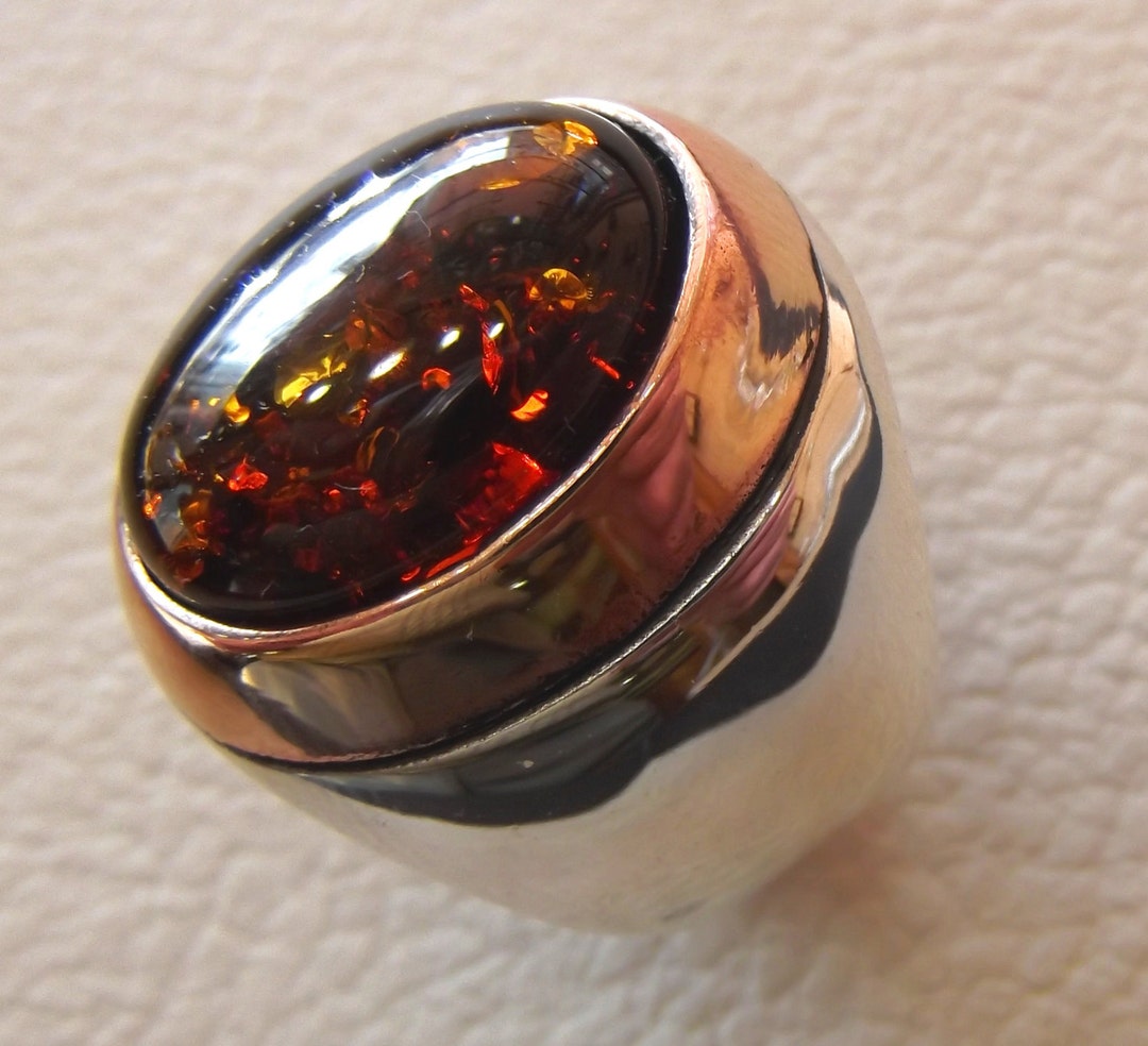 Translucent Amber Oval Stone Ring main image 1