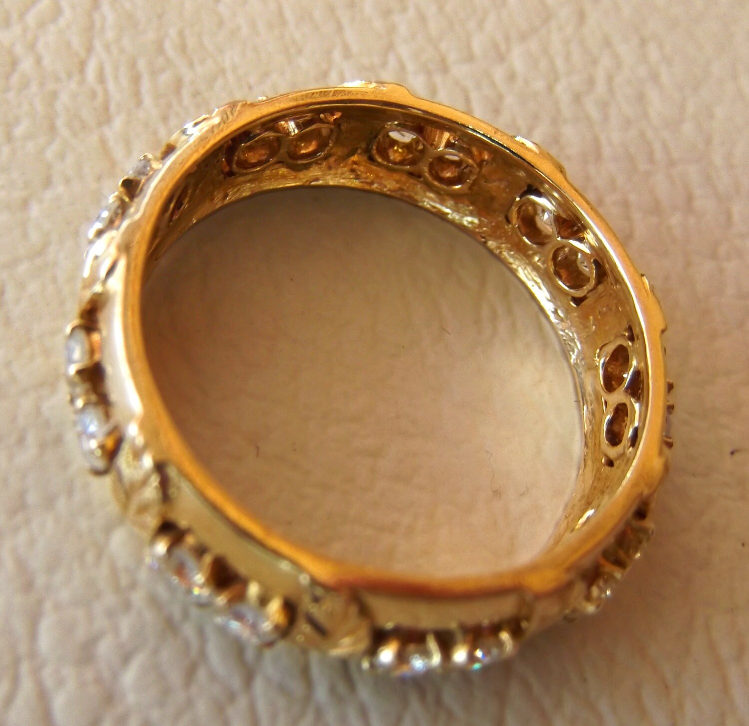 Wedding Band Diamond 18 K Yellow Gold Vintage 1970's 1980's