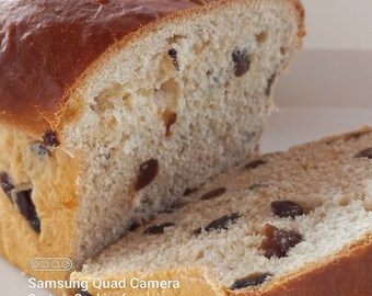 Raisin Bread - NOT SODA BREAD, Bread, Artisan Bread, Loaf Bread, Hand-crafted Bread, Made to Order, Made with Yeast, Loaf of Raisin Bread