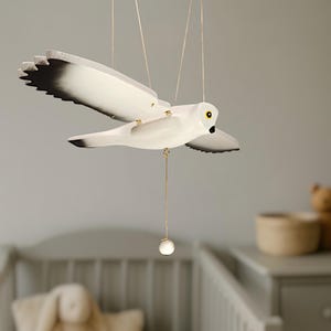 Hand-Painted Snowy Owl Mobile – Wooden Bird Decor with Flapping Wings – 24&quot; Wingspan – Eco Paints, Kinetic Art, Natural Finish