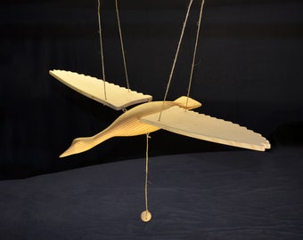 Figurine sculptée en bois de canard / Grand oiseau volant en bois / 28 pouces./ Oiseau de canard / Fait main / Mobile / Décoration murale d’oiseau