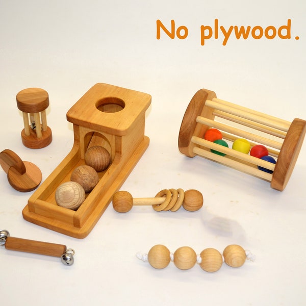 Matériaux Montessori en bois faits à la main / Ensemble de hochets / Boîte de permanence d'objets Montessori avec plateau et 3 boules en bois. Ensemble de 7 jouets