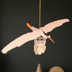 Heron Painted Handcrafted Wooden Chandelier - Eco-Friendly Pine Wood Pendant Light with Feather Lampshade, Nature-Inspired Design, image 4