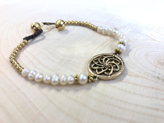Vsco pearl bracelet new arrivals
