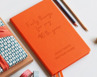 40 dingen voor mijn 40e jaar veganistisch luxe notitieboek. Gepersonaliseerd 40e verjaardagscadeau voor hem en haar. Mijlpaalverjaardagsplanner.