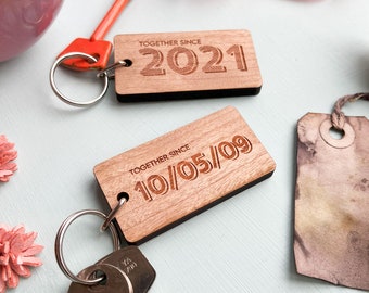 Porte-clés en bois Couples Together Since Anniversary | Cadeau pour la Saint-Valentin