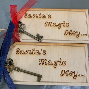 Santa&#39;s Magic Key Ornament Grubby Primitive Farmhouse Christmas