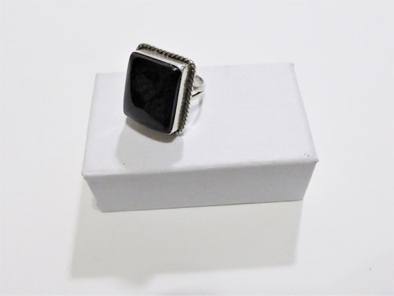 Sterling Silver and Onyx Ring - image 2