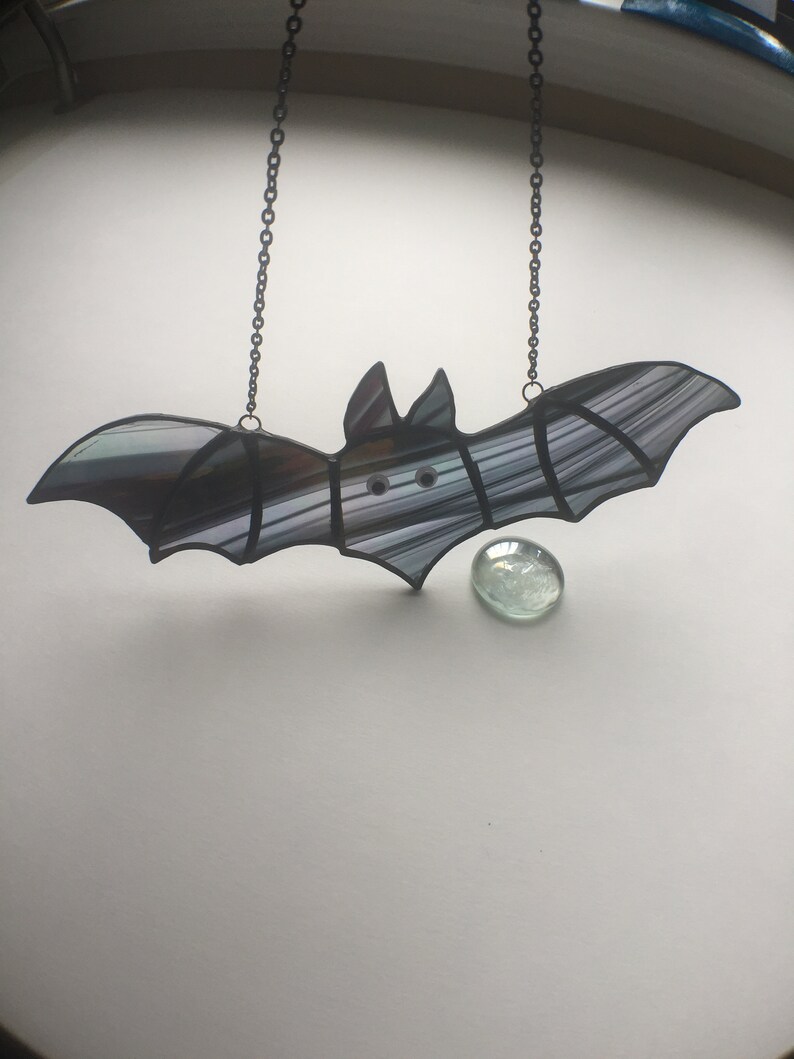 Stained glass Bat Decor Wall Decorations Vampire Bats Glass art Gift Open wings Special Bat Lover Wall Window hanging Decoration for Him Her image 9