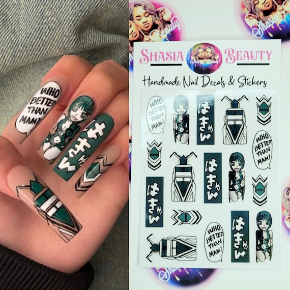 On main street and the runway, nail art is the new lipstick