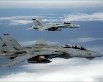 Poster, viele Größen erhältlich; F-14D Tomcat f-14 und FA-18A+ f-18 Hornet