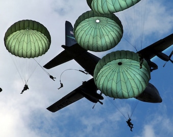 Poster, Many Sizes Available; Army 82nd Airborne Division, mass paratrooper jump, Andrews Air Force Base, 20 May 2006