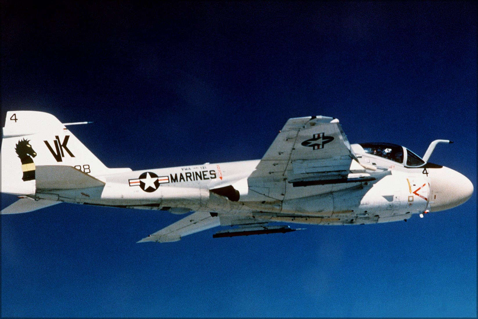 センチュリーウィングス 1/72 A-6E USMC GREEN KNIGHTS Century Wings