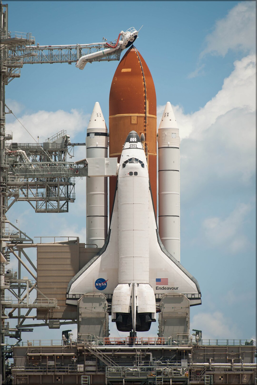 ポスター、さまざまなサイズあり; スペースシャトル エンデバー sts