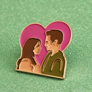 Nick and Jess enamel pin,New Girl,New Girl Tv Show, New Girl Pin, Jake johnson, Zooey deschanel, Enamel Pin, True Love Pin, Flair