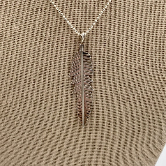 Vintage sterling silver feather pendant on a ster… - image 3