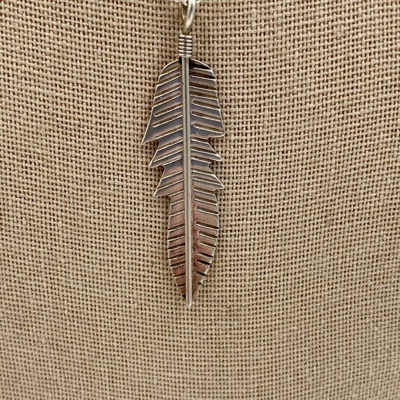 Vintage sterling silver feather pendant on a ster… - image 8