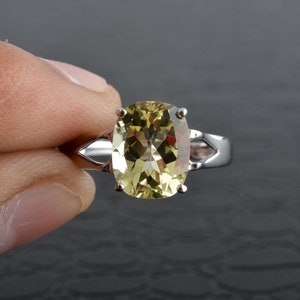 Sterling Silver Lemon Quartz Ring: Yellow Gemstone Jewelry (US Size 4 to 8)