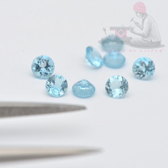 Natural Sky Blue Topaz Round Cut Loose Gemstones