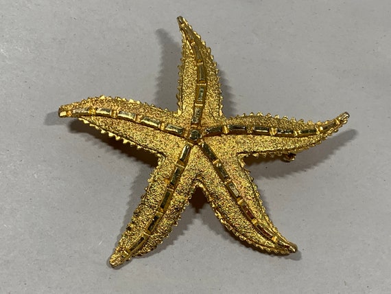 Starfish Brooch Duo - image 2